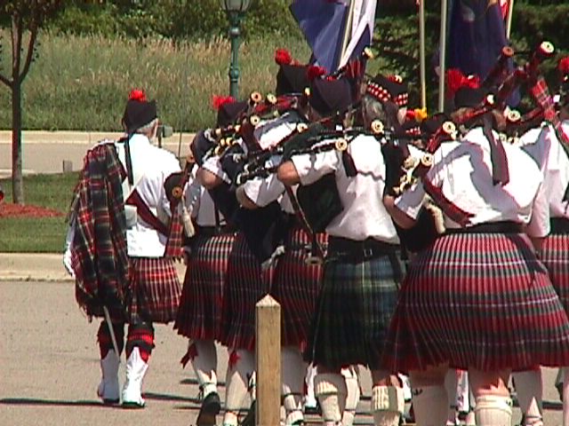 Pipers in Kilts